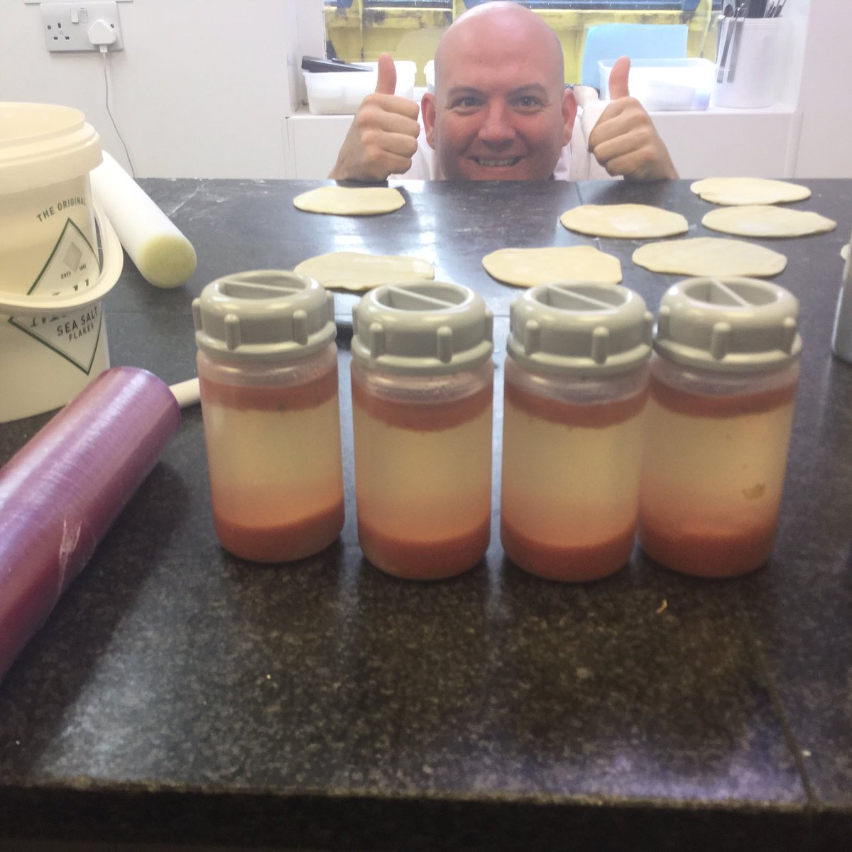 Mr_Sm1ths's tweet photo. Straight of the starship enterprise tomato water in 15mins #NextGen #captainjean-lukepicard @wiswellchef @l80mmy https://t.co/ImtiaS1a1t