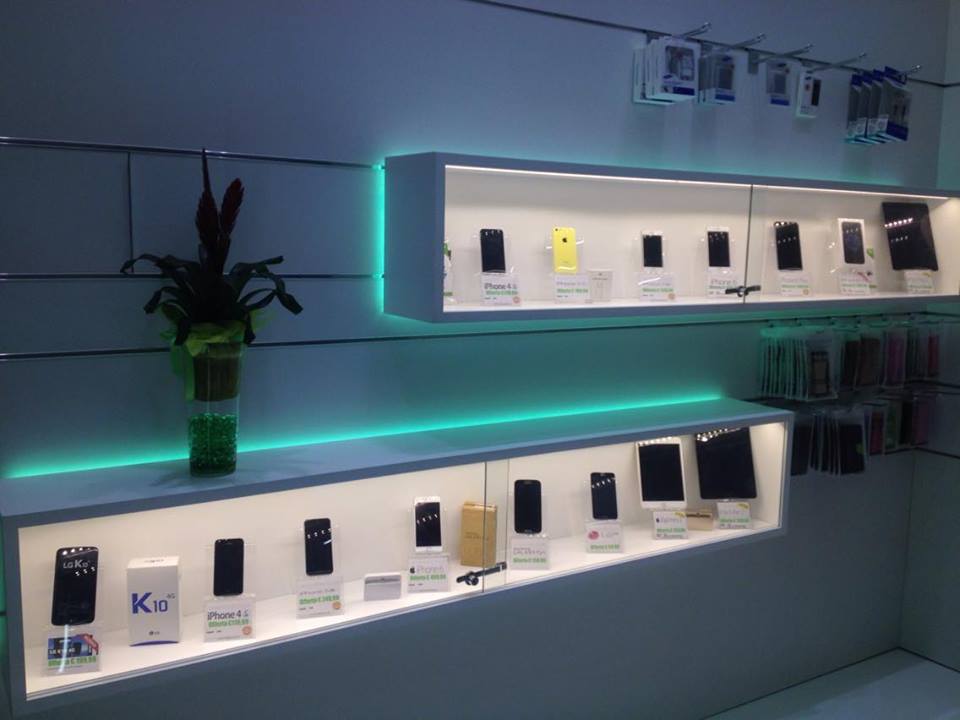 PhoneGenius_it's tweet photo. Smartphone e Tablet Ricondizionati + 1 anno di Garanzia
#granderisparmio solo da Phone Genius https://t.co/bGRIqAlXxA