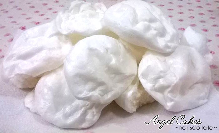 Angel_Cakes1985 tweet picture