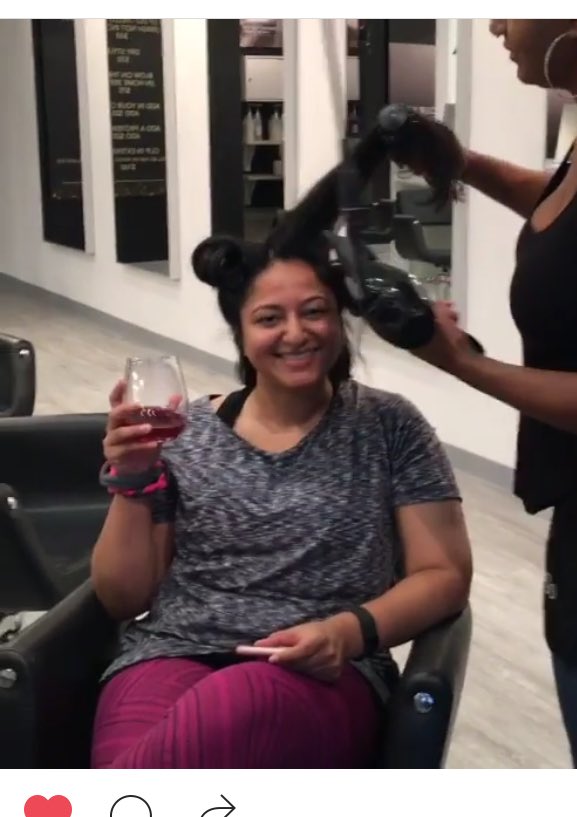 DeSoHairBar's tweet photo. Blow outs and a glass of wine! My kind of night https://t.co/u9xh6Vd7CC