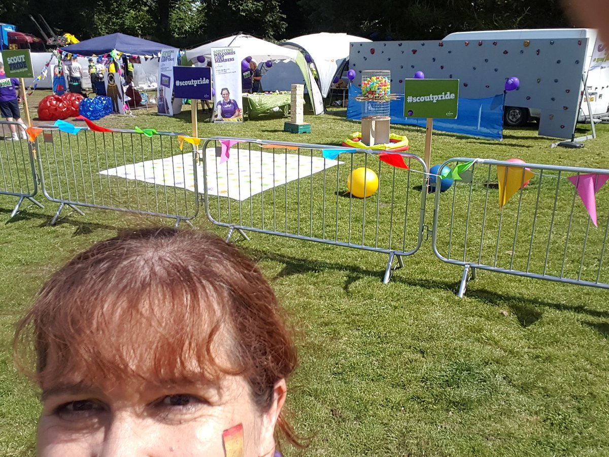 WelshCathieS's tweet photo. #ScoutingPride #iScoutCymru is #PrideCymru why not pop over 2 family zone 4 chat about volunteering opportunities https://t.co/dS2xgW0jFl
