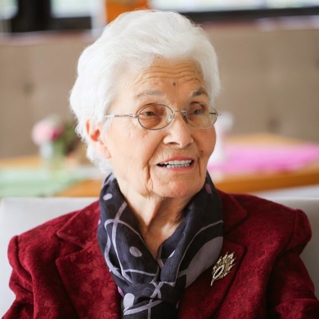 Mesleğimizin kurucusu, duayeni, Prof. Dr. Ayşe BAYSAL Hocamızı kaybettik. Camiamızın başı sağolsun.  #AyşeBaysal