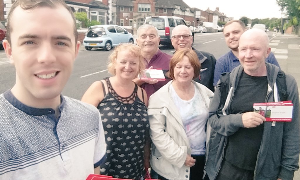 StocktonSthLab's tweet photo. Sunny Saturday morning campaigning in Grangefield for Eleanor Clark #labourdoorstep https://t.co/QPpJPS0Obd
