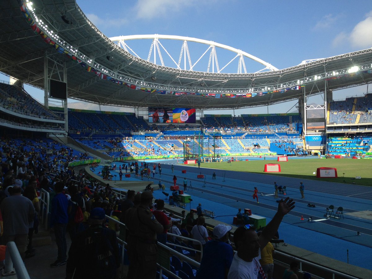 germancartaya's tweet photo. Estadio Olímpico de Engenhao. En media hora arrancan las eliminatorias del salto triple, con Yulimar Rojas #VEN https://t.co/JBIcfQSiK2