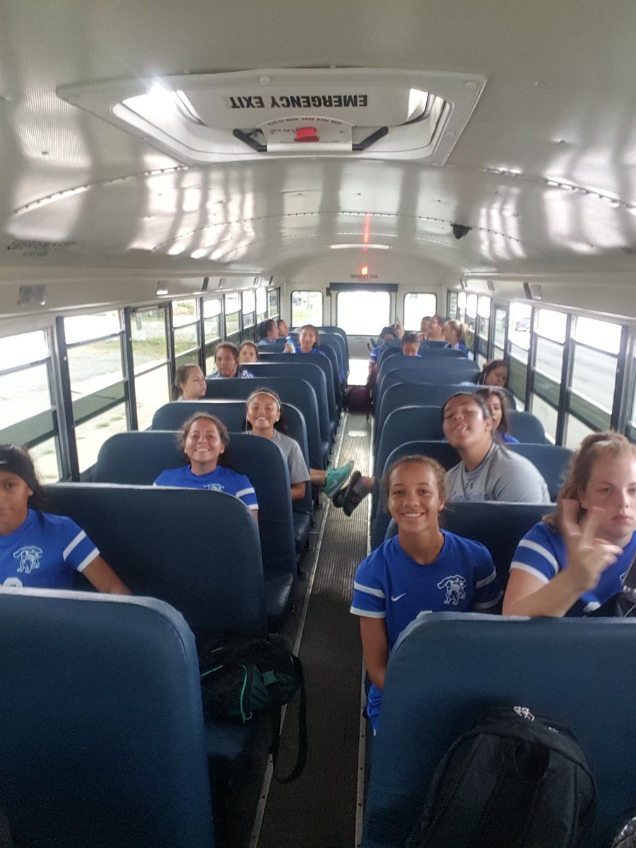 LadyHDsoccer's tweet image. On our way to LCC for our official scrimmage #SuccessIsEarned #HowDidYouGetBetter