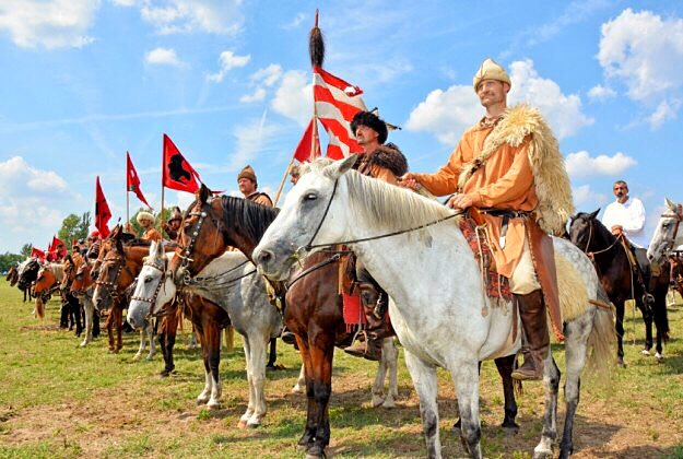 ahmetyesiltepe's tweet photo. Turan Kurultayı, Bugac, Macaristan 🇹🇷 https://t.co/aJHVAmGshK