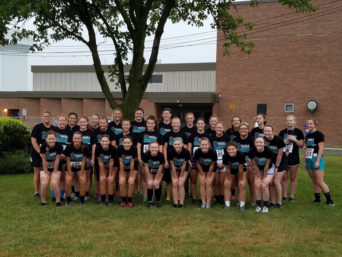 LbensonLydia's tweet photo. 2016 Warriors at A Pace for Petey 5k-Teamwork! https://t.co/oSjYz7qk5M