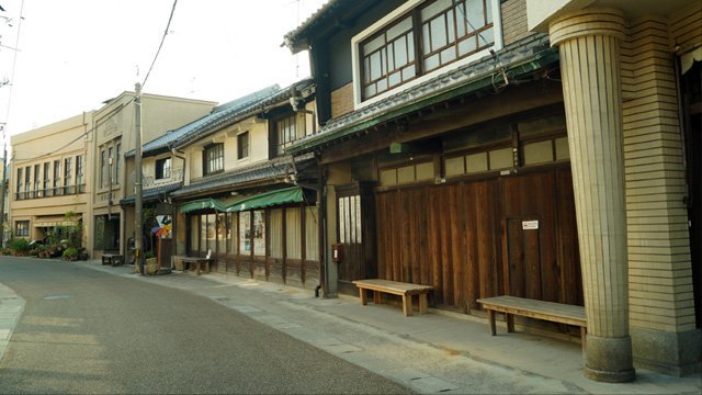 Taka 墓参りの帰りに岡山の西大寺に寄り道 いつも通過していた場所が Always三丁目の夕日 Always三丁目の夕日 64 のロケ地だったとは T Co E0jkb1jf1w Twitter