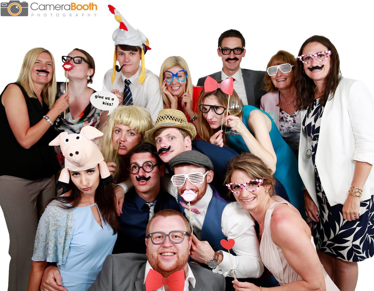 Camerabooth's tweet image. Making full use of the space in our our mobile studio at a recent wedding! #photobooth #shrewsbury #wedding #party
