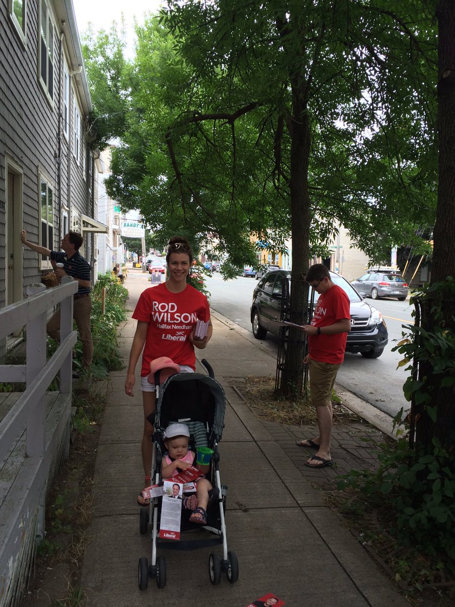 dylbobagginz's tweet image. .@NSLiberal Great morning knocking doors in halifax needham with @rod_alive 's youngest volunteer #nspoli