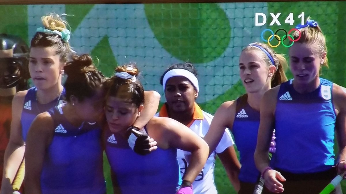 PrensaCOA's tweet photo. #Hockey Las Leonas golearon a India por 5 a 0, con goles de Cavallero (x2), Albertario, Granatto y Rebecchi. https://t.co/5cHKVoTdwI