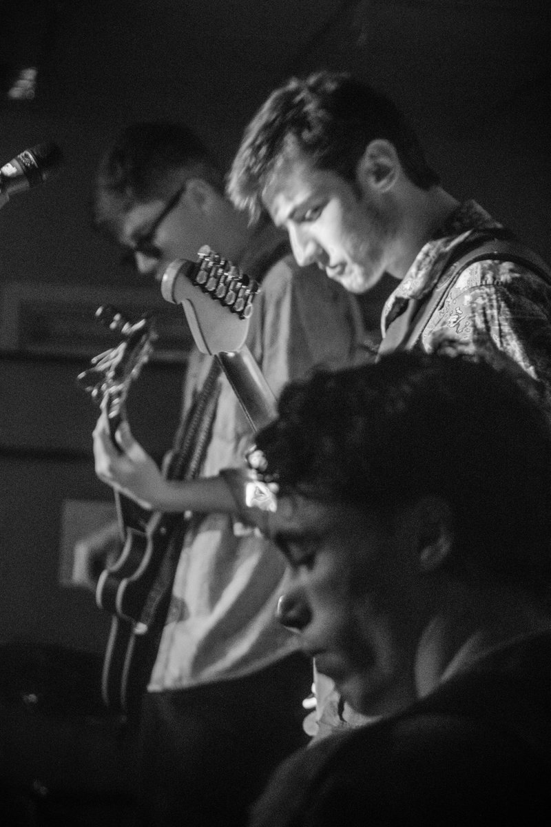 YouthSpinWW's tweet photo. Winners of @Bray_BotB Heat 1 held last night in Seomra Youth Centre Bray @thefeloniesband #BrayBotB https://t.co/n93WAAvPtH