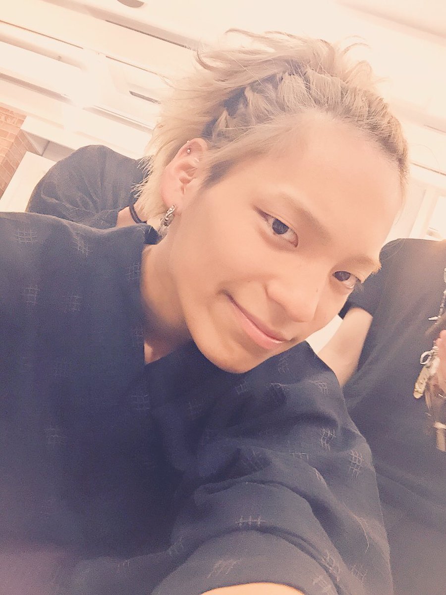 土屋 翔健 浴衣に似合うヘアアレンジ 全編み込み 夏に浴衣 と言ったら やはり派手に行きましょう 個人的にこの髪型めっちゃ気に入ってます 砂さんありがとうございました 土屋 翔健 浴衣に似合うヘアアレンジ 全編み込み 夏に浴衣 と言ったら やはり派手に行きましょう 個人的にこの髪型めっちゃ気に入ってます 砂さんありがとうございました