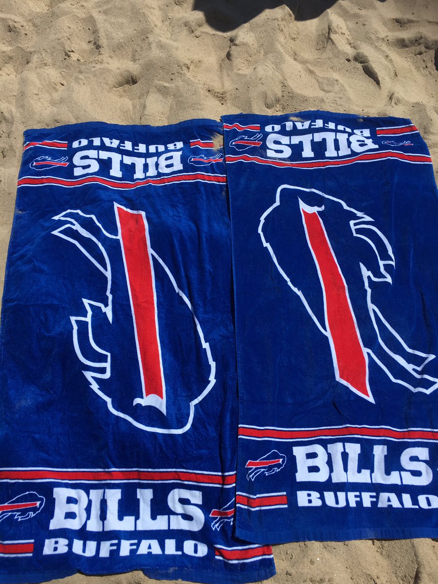 mar82486's tweet photo. Rooting for the @buffalobills today from Hermosa Beach, CA with @TheDebo76 https://t.co/OEZVzje99f