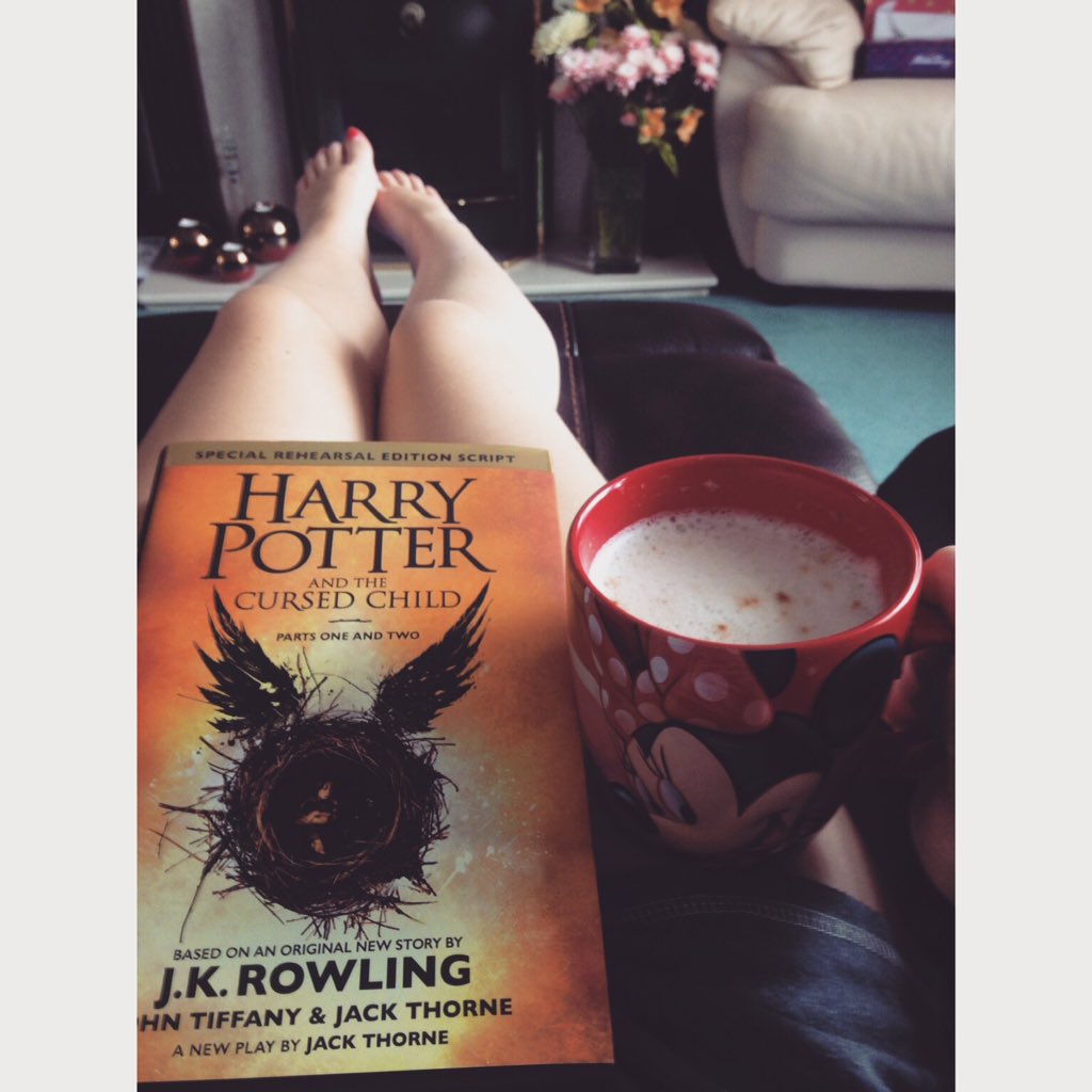 beccaafoster's tweet photo. Love HP #missedya #geekmoment 🤓 https://t.co/SjuygAkD1G