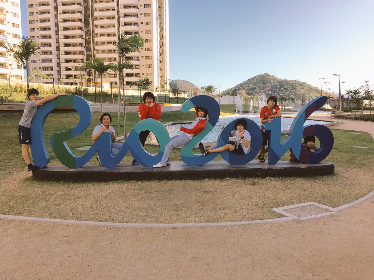 悔し涙を流した初めてのオリンピックは学ぶ事だらけでした
先輩達は本当にかっこよかった
今は最年少だけど、自分も先輩達のようになっていきたい
毎年夏に必ず大きな大会があるけど、今年の夏はちょっと特別でした
次の夏は笑えるように頑張ろう