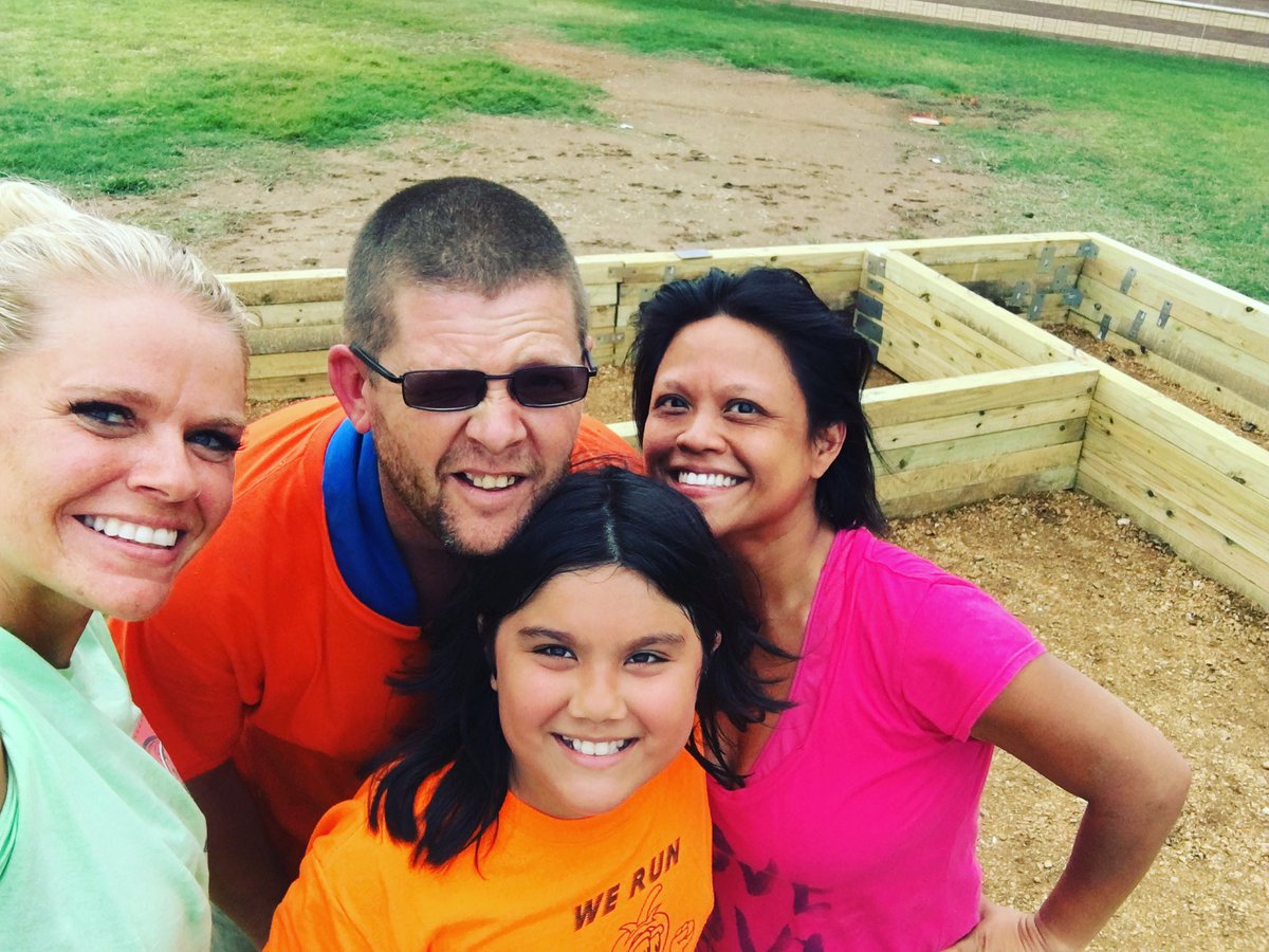 Chonnie Richey (@chonnierichey) on Twitter photo Phase 1 done <a href="/SouthridgeES/">Southridge ES</a>! TY <a href="/SGreschke/">Scott Greschke</a> & <a href="/TeamDepot/">Team Depot</a> <a href="/HomeDepot/">The Home Depot</a> 4 the support! <a href="/iesgardens/">Independence Gardens</a> <a href="/LewisvilleISD/">Lewisville ISD</a> Phase 1 done <a href="/SouthridgeES/">Southridge ES</a>! TY <a href="/SGreschke/">Scott Greschke</a> & <a href="/TeamDepot/">Team Depot</a> <a href="/HomeDepot/">The Home Depot</a> 4 the support! <a href="/iesgardens/">Independence Gardens</a> <a href="/LewisvilleISD/">Lewisville ISD</a>