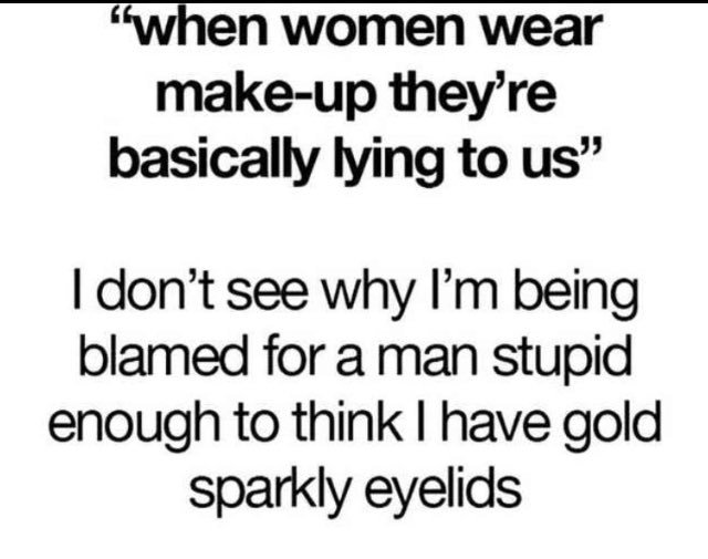MDWMentality's tweet photo. Omg hahahahaha #midwestmentality #californiadreaming #makeup #gold #glitter https://t.co/skmNDNKRqb
