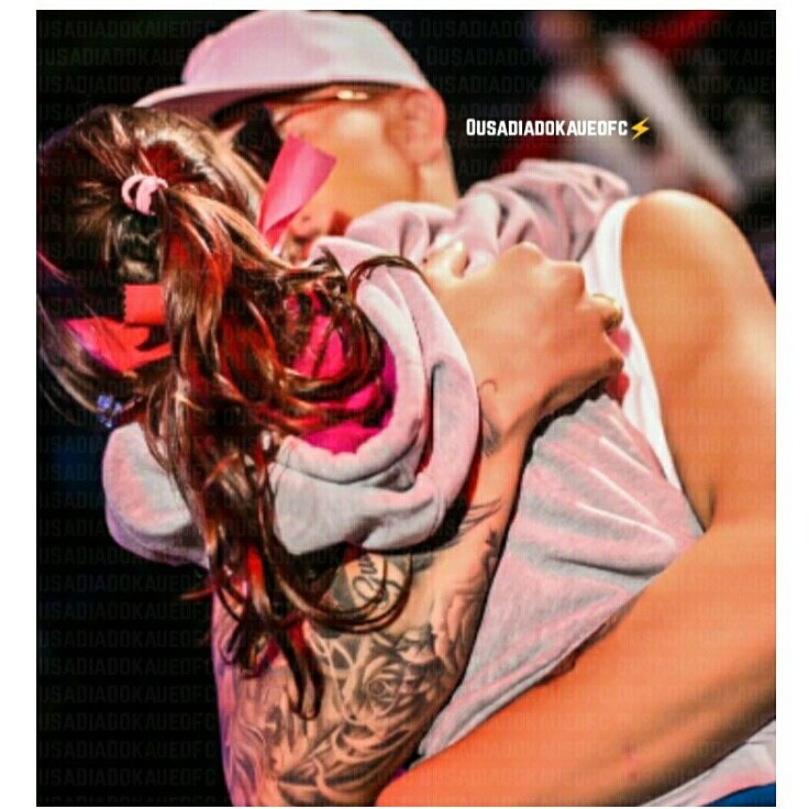 OusadiaDo's tweet photo. Abraço mais gostoso😍😍💕
@mcgui_oficial https://t.co/WD8vqXAmd7