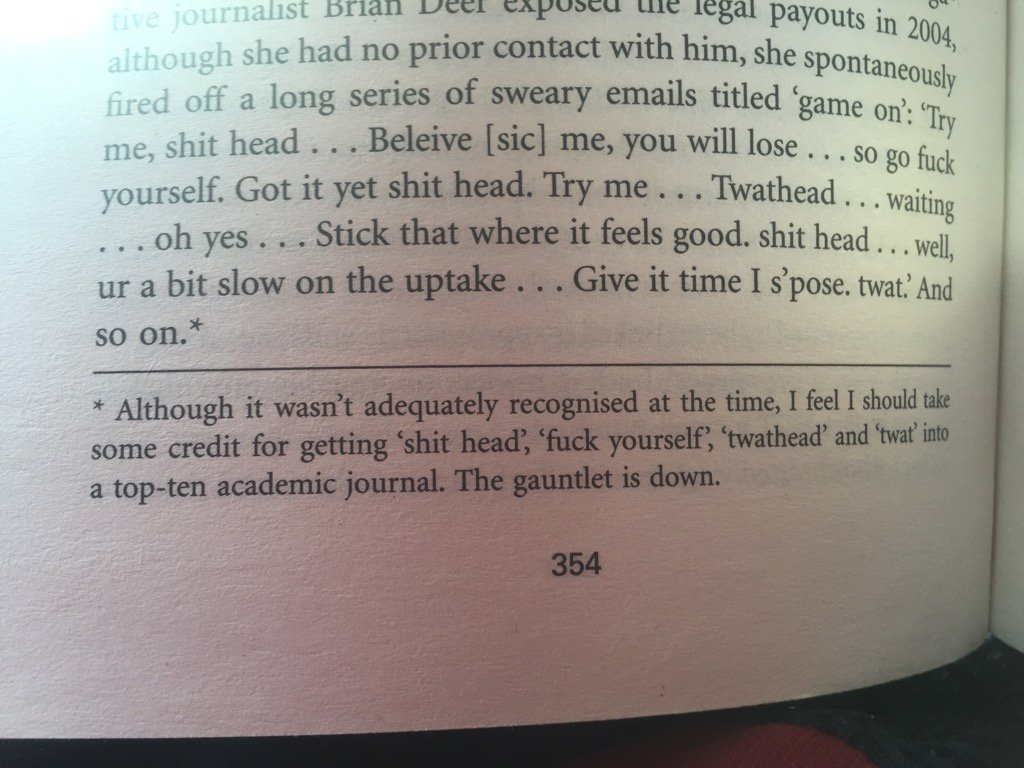 This footnote by @bengoldacre is my favourite outside of a Discworld novel. #alwaysreadthefootnotes