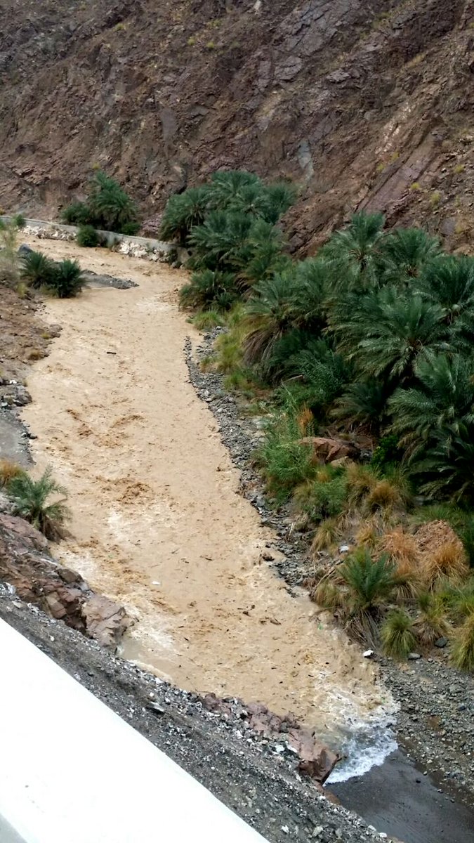 وادي الحلتي بولاية صحار مساء اليوم