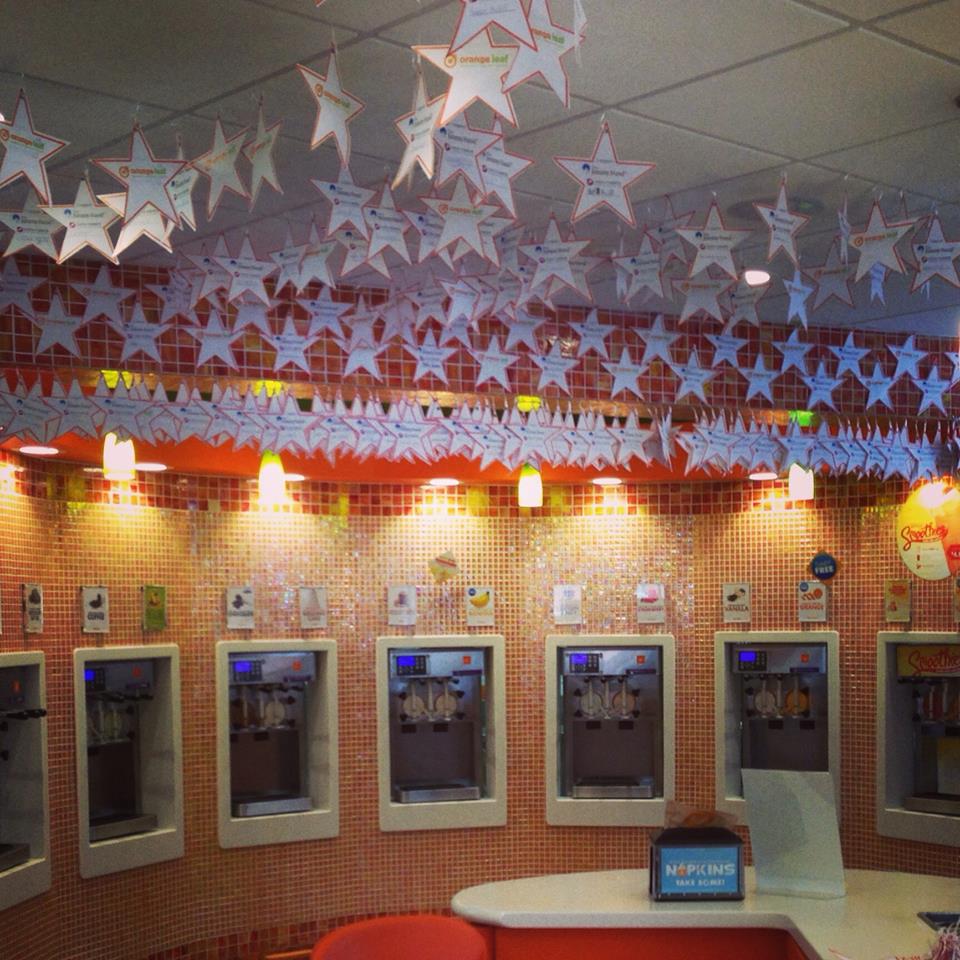 OleafNBPT's tweet photo. Come purchase a star for $1 and support #danafarber and #thejimmyfund and help us stomp cancer!!! #nbpt #giveback https://t.co/Pxpt8eOszR