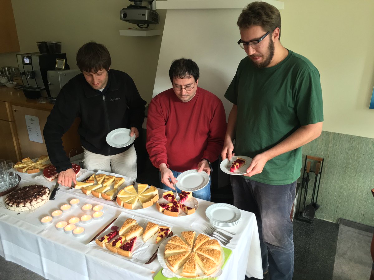 OSMBlogde's tweet image. #OSMSommercamp letzter Vortrag über Augmented Reality mit OSM, danach Geburtstagsgrillen