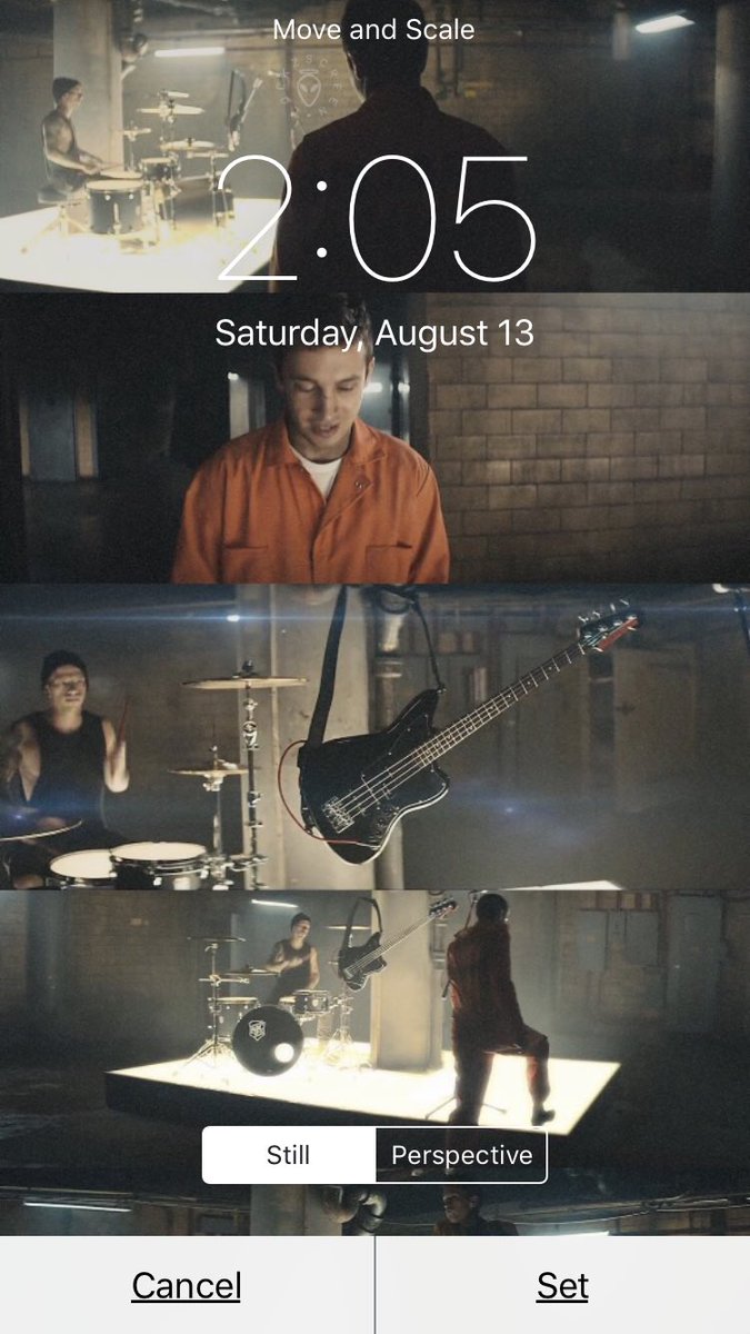 lockzscreen's tweet photo. Twenty One Pilots 🔫
✧ rt if you save it
✧ fav if you liked
/ste https://t.co/1a3YVxjStY