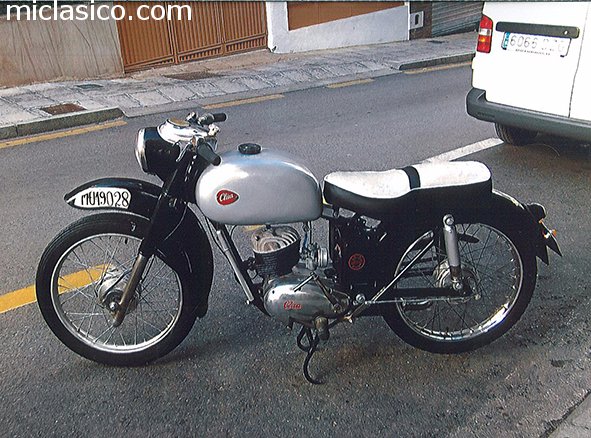 mi_clasico's tweet image. #Clua150cc a la venta en #Granada #Clua #Motos #MotosClásicas #MiMotoClásica #MiClásico miclasico.com/164-clua/2177-…