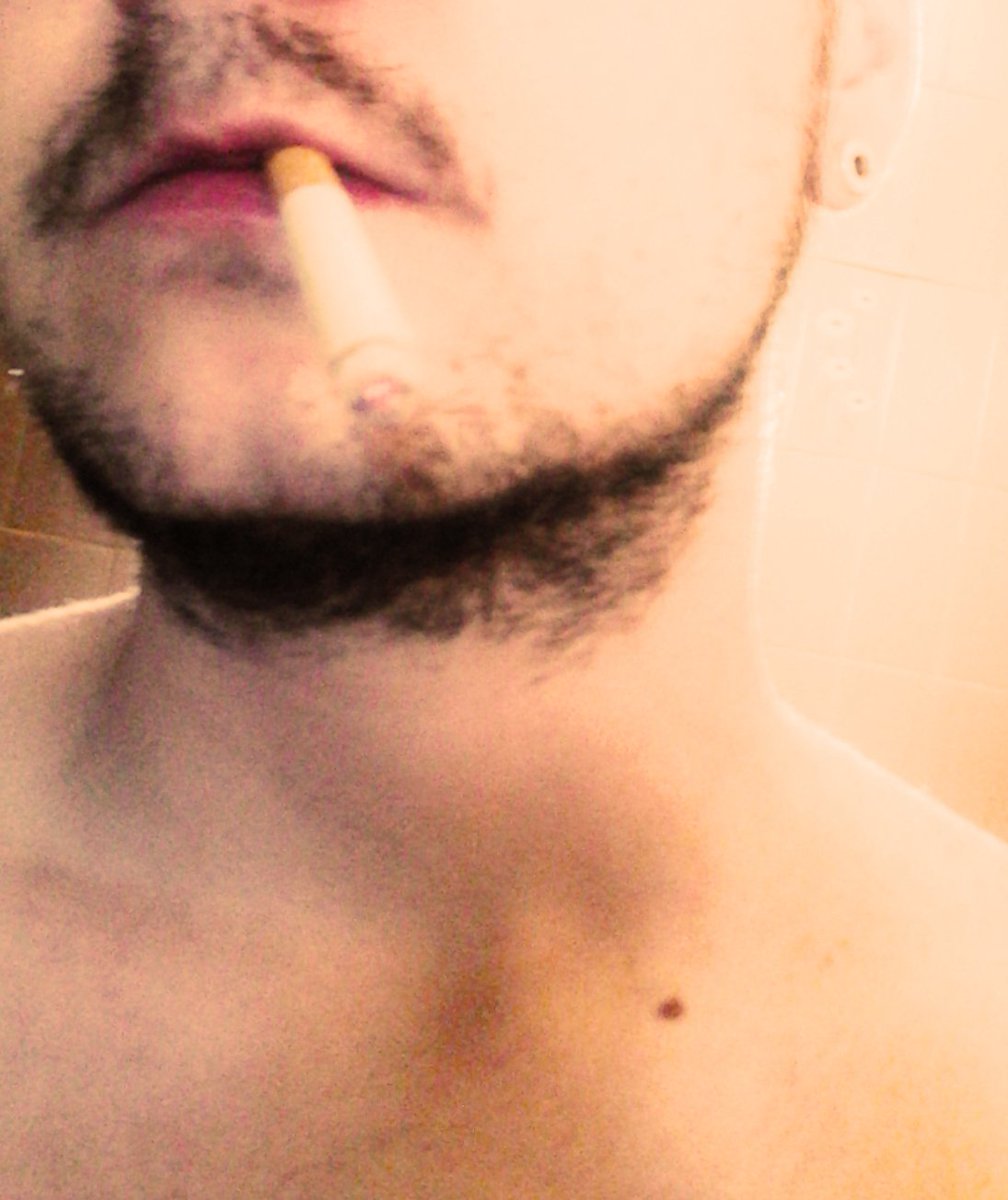 PhronoKL's tweet image. This is my fuckin' barrio, pendejo!
So watcha what you say, ese.

#ALittleBit #Postureo