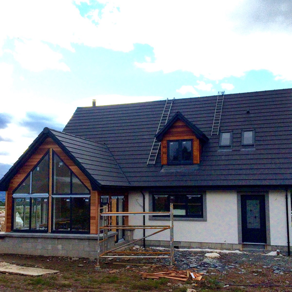 FrenchJoinery's tweet image. #adamfrenchjoineryltd #cedarcladding @inverness