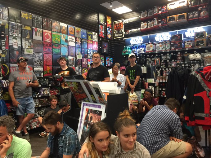 View image on Twitter