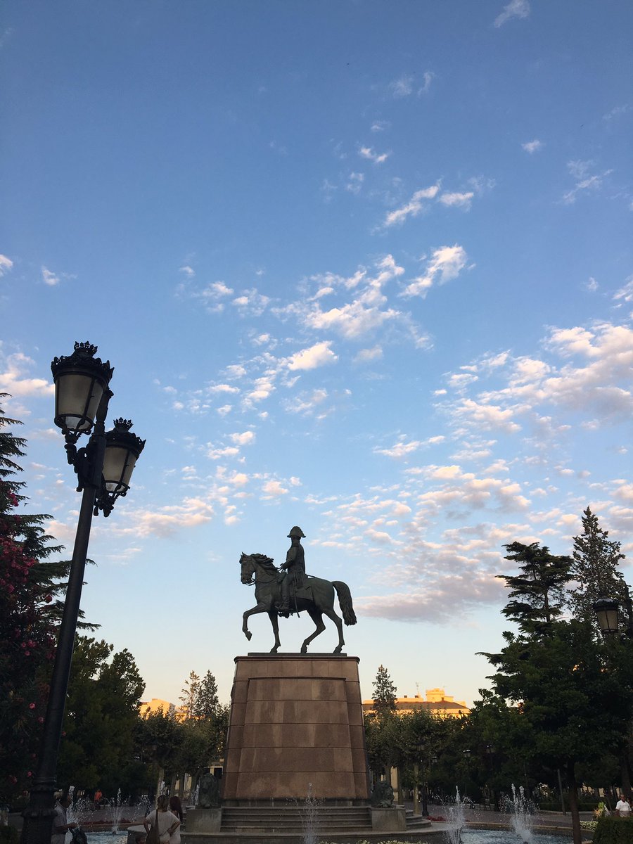 Ramonangui's tweet photo. Buen tiempo en logroño @tiempobrasero https://t.co/COUK58x5sM