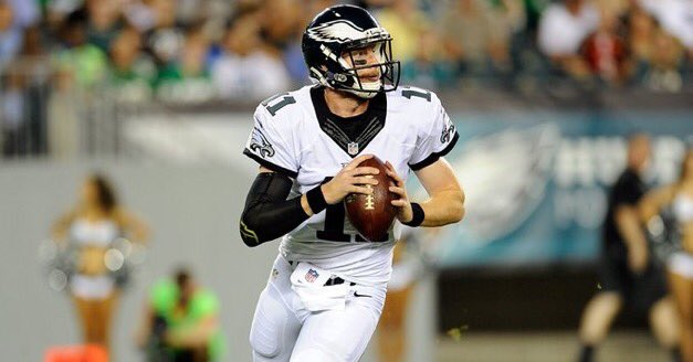 Eagles's tweet photo. Injury update: QB Carson Wentz suffered a hairline fracture in his ribs during last Thursdayβs game vs. Tampa Bay. https://t.co/EEmEJ8aqQz
