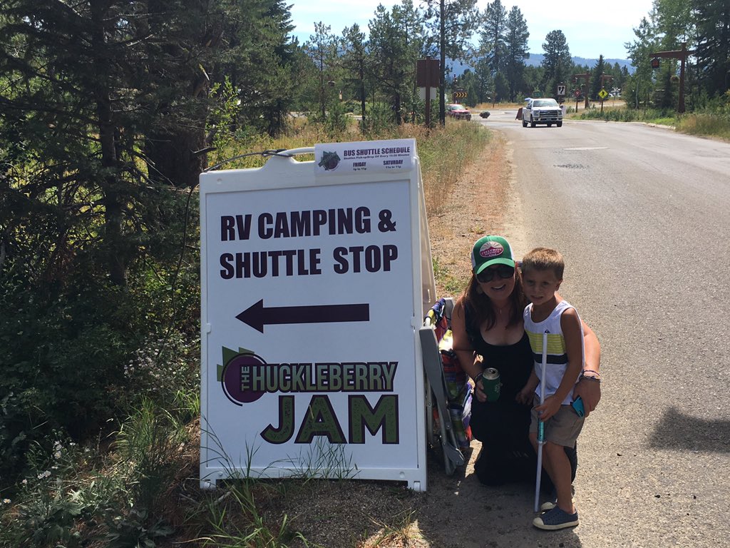 Shook Twins starting up very soon now. Take the shuttle, and hurry. #shooktwins #huckjam #thehuckleberry