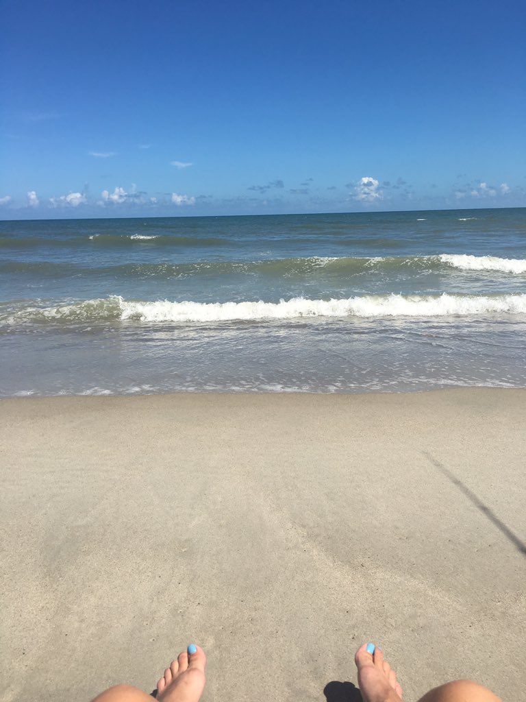 woconnor212's tweet image. Back to work but still got Saturday &amp;amp; Sunday to play at the beach! #stillsummer #hittingrefresh #getitmonday