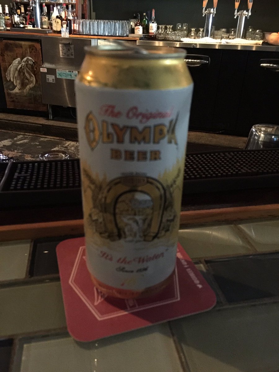 dc4659's tweet photo. No Oly at the Couv beer festival #icecoldrefreshment https://t.co/J6pmjtVHAY