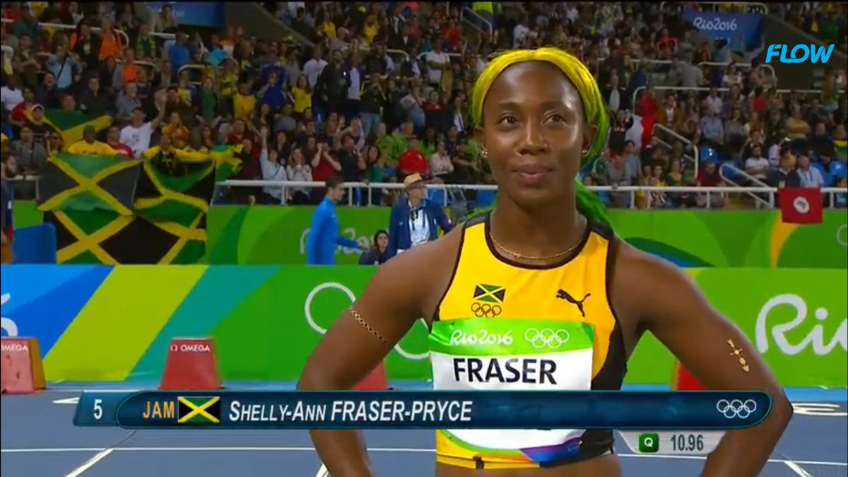 livestush's tweet photo. #ShellDung . (can we give a medal to the Jamaicans in the back?) https://t.co/J58Qu61u73