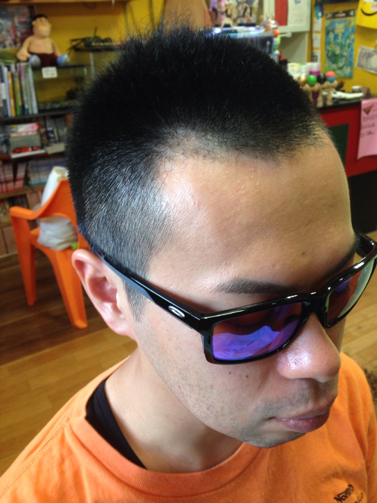 メンズヘアークラブb2 בטוויטר 今日のヘアースタイル昨日分 阪大ob社会人 オシャレ坊主ヘアー ハサミで短くカット シルバーアッシュワックス仕上げ またまたケン玉くれた ありがと O ビフォーアフター メンズヘアークラブb2 בטוויטר 今日のヘアースタイル昨日分 阪大ob社会人 オシャレ坊主ヘアー ハサミで短くカット シルバーアッシュワックス仕上げ またまたケン玉くれた ありがと O ビフォーアフター