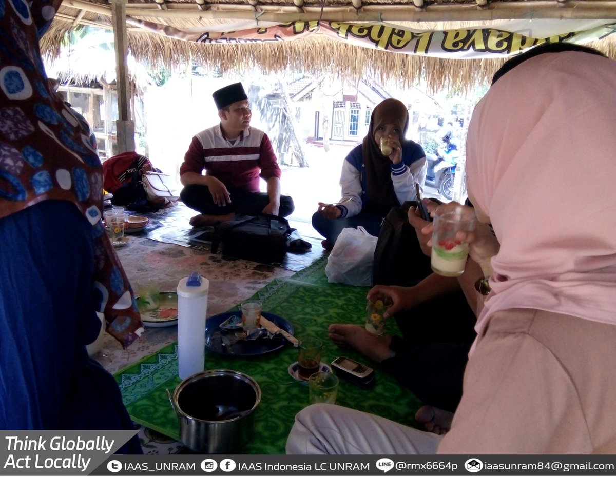 IAASLCUNRAM's tweet photo. Silaturahmi dengan Ketua Umum GAPOKTAN Desa Bengkaung, Lombok Barat

#villageconceptproject
#VCP https://t.co/PyfmN9HiOe