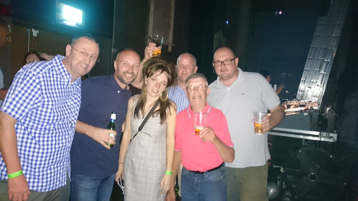 caz3396's tweet photo. @emily_capell take a bow. Top set at @ColchesterArts @smurfie1967 @matthebadger @DavidCovill #qualitysinger https://t.co/mN4JW94kTy