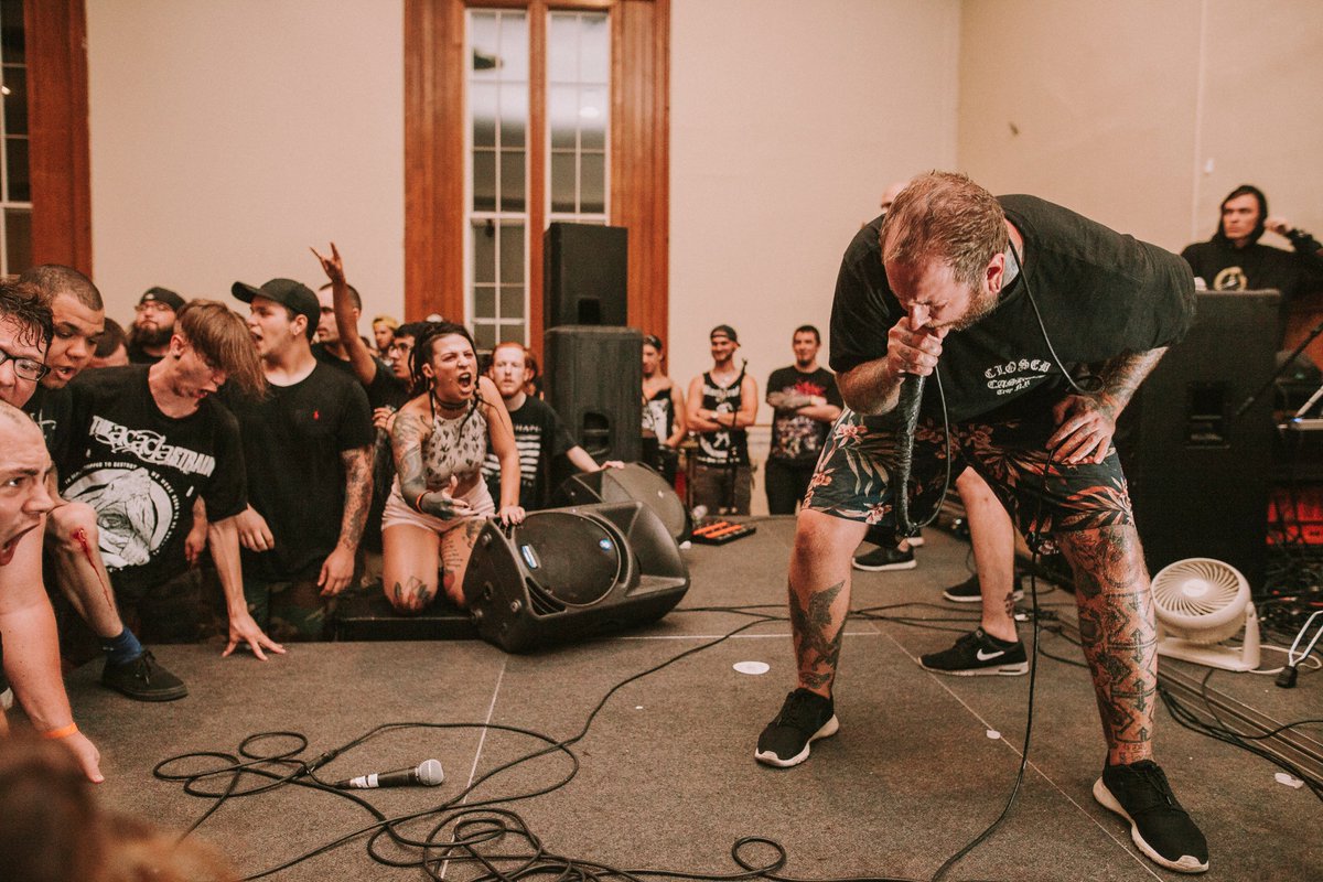 theacaciastrain's tweet image. Derry, NH last night. Tonight is our last show on @Common_Vision in Providence, RI!
📷: @TrevorSweeney