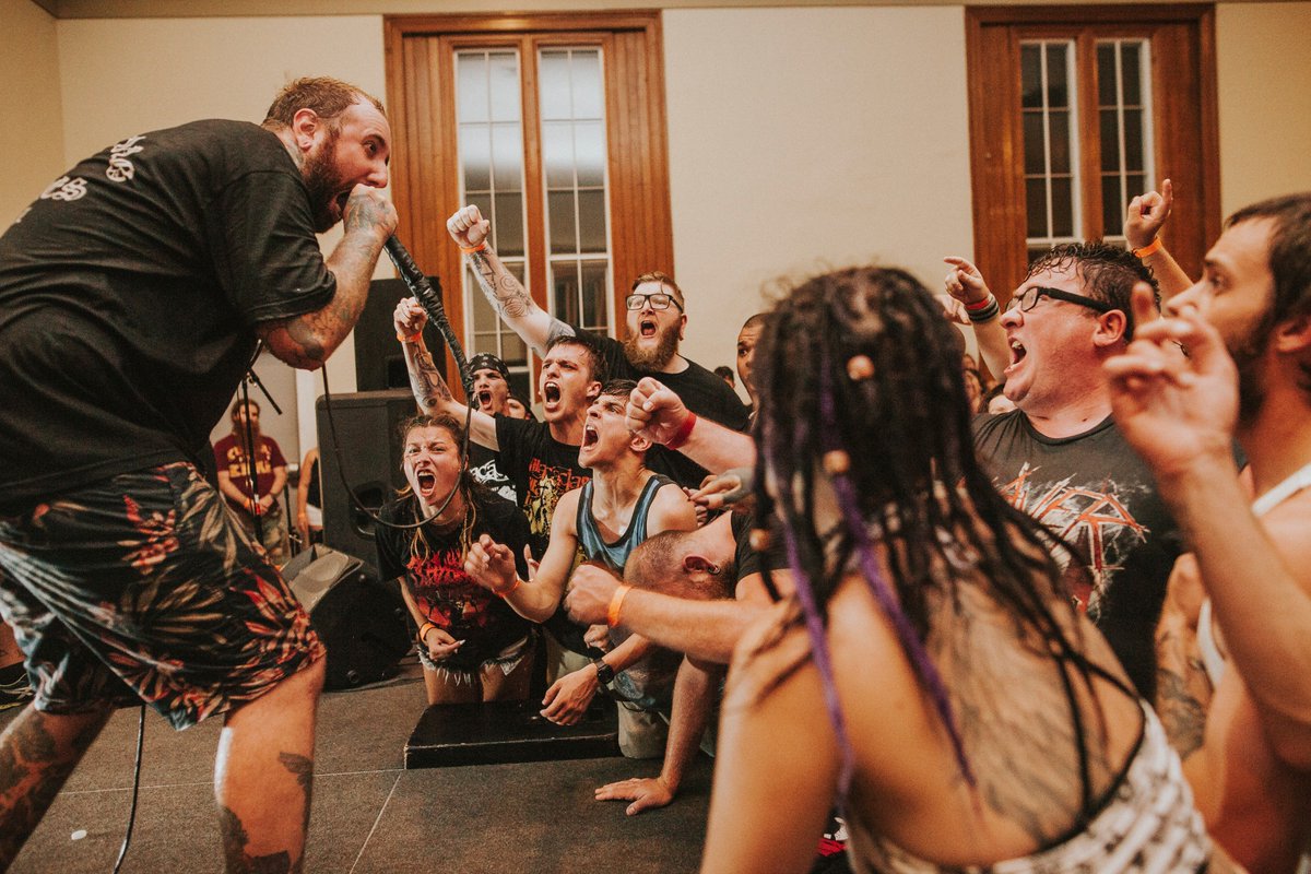 theacaciastrain's tweet image. Derry, NH last night. Tonight is our last show on @Common_Vision in Providence, RI!
📷: @TrevorSweeney