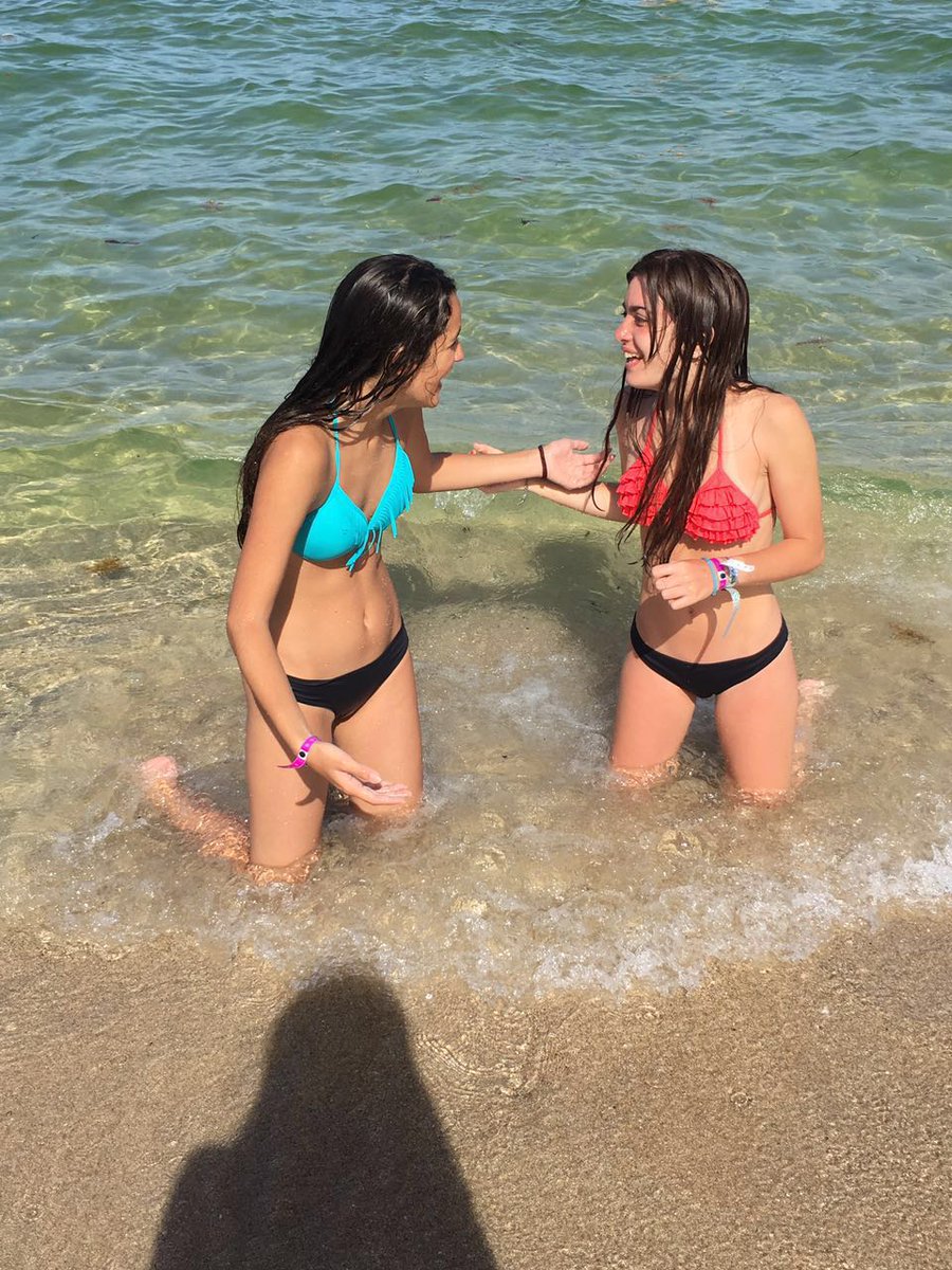 cindypreuss's tweet photo. Como me gustaria volver❤🔥Momentos inolvidables💚#FuntimeJulio2016XL https://t.co/5BzI01HZi0