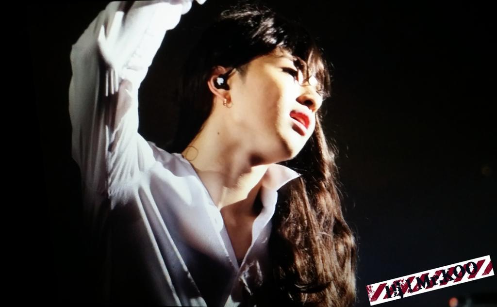 Hi_MrKOO's tweet photo. 20160813 iKONCERT2016"SHOWTIME TOUR"in Malaysia 예쁜 언니다♡♡
#아이콘 #구준회 #iKONCERTinMalaysia https://t.co/ofi7UAhLg4