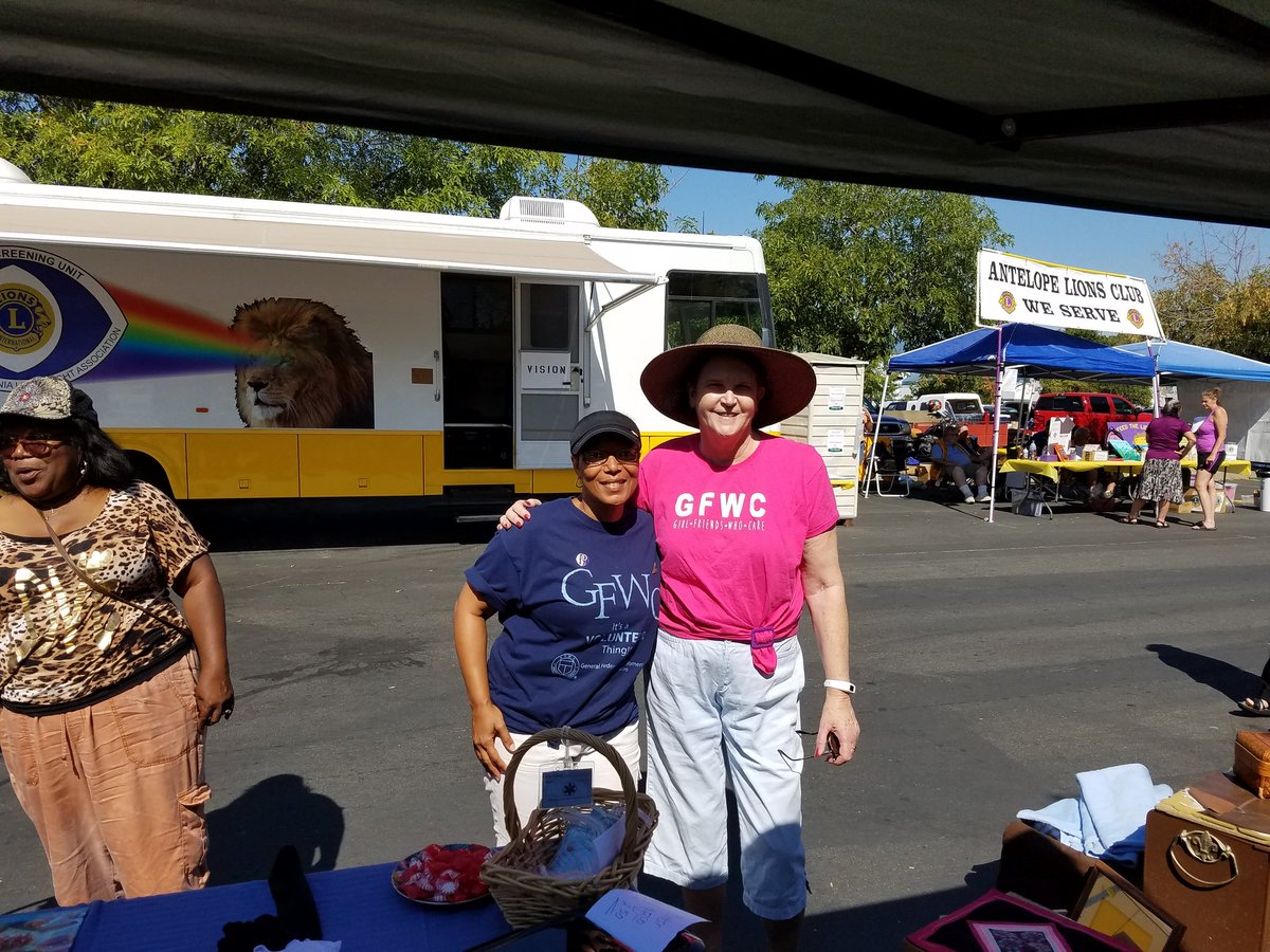 DoriCFWC's tweet photo. Dori &amp; Pat at OSH Community Sale #GFWC #CFWC2016 #Antelopewomen'sclub https://t.co/uCtbggl8Rh