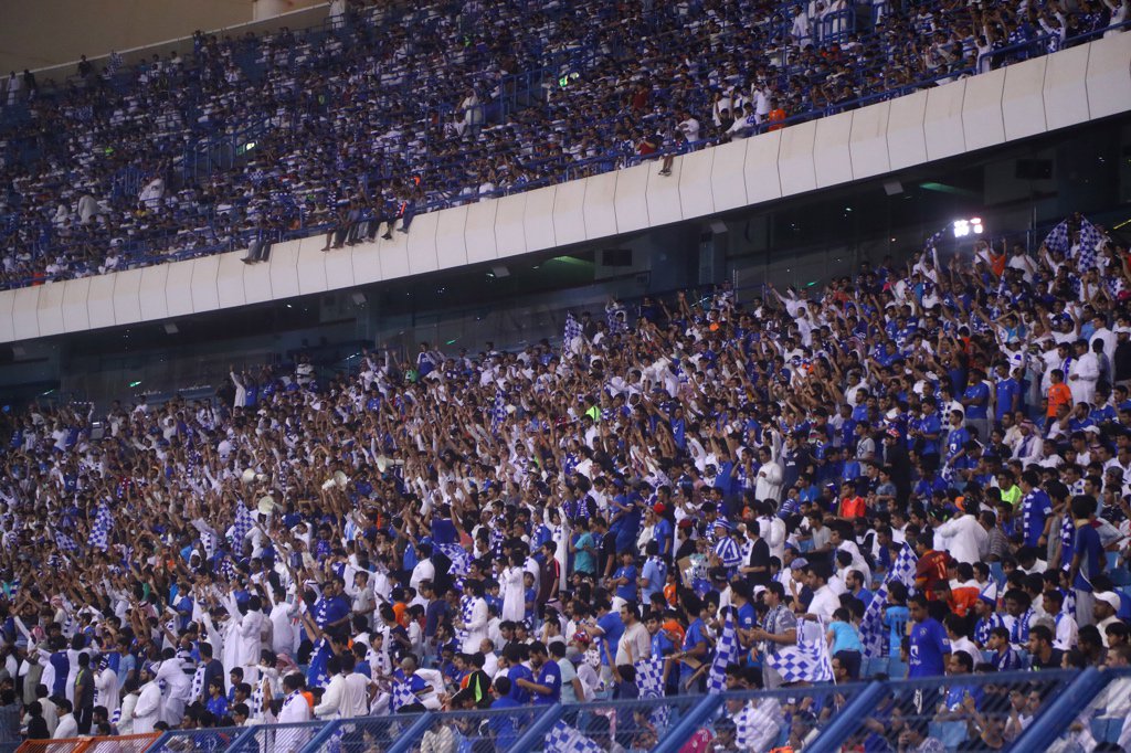 Alhilal_FC's tweet photo. شكرًا لجماهير #الزعيم التي حضرت وساندت فريق #الهلال الأول لكرة القدم في لقاء الباطن، وساهمت بتفاعلها في تحقيق الفوز. https://t.co/IBkOerh4XT