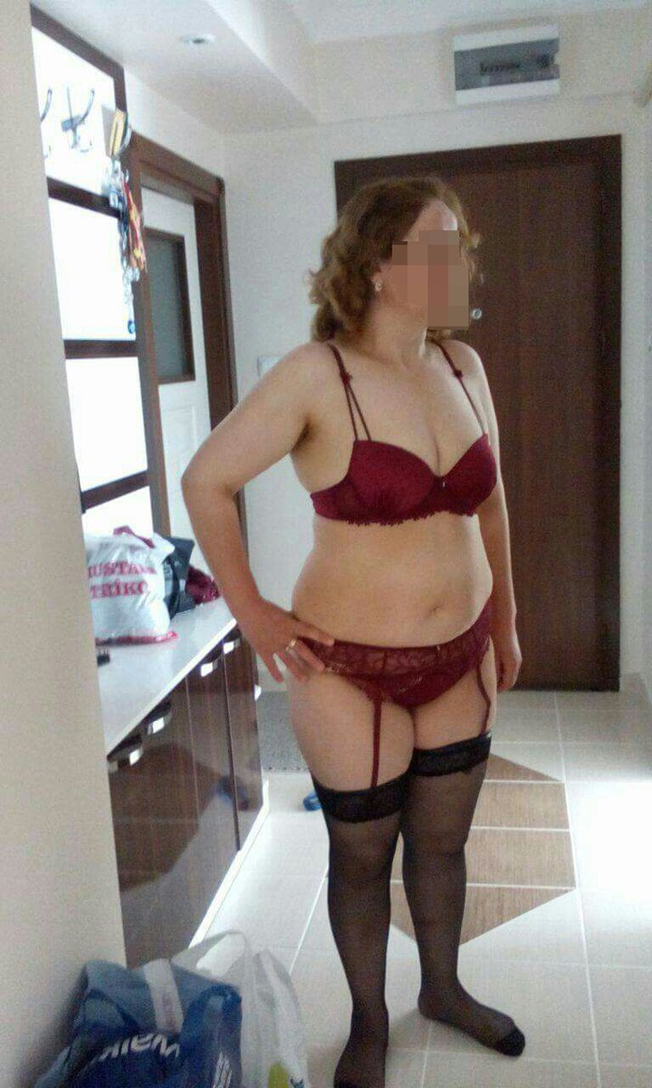 Arzulayan saygili buyuk aletli ......