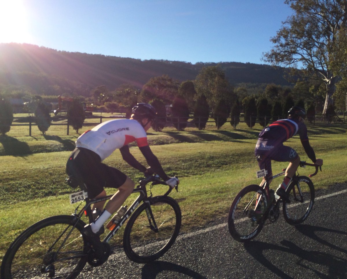 bicycle_network's tweet photo. Lead riders cruising in the morning sun. #Peaks16 #lightbro https://t.co/19cbCHrcIr