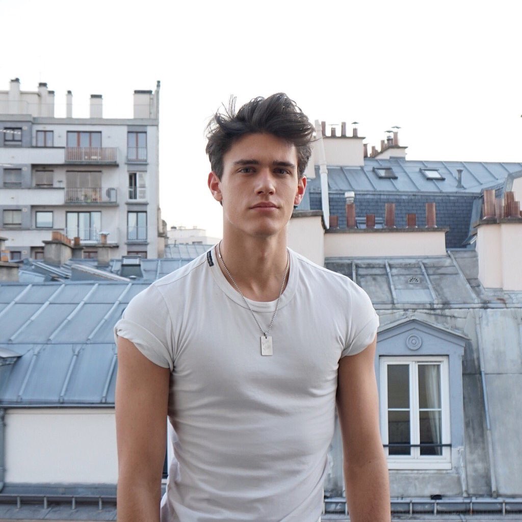 QuarrelTenacity's tweet image. ⚪️